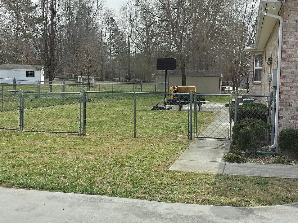 2nd image of 177 Doak Rd