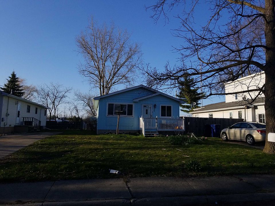 1st image of 308 Deens Ln