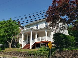 43 W Main St, High Bridge, NJ 08829