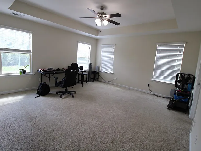 870 Cormier Dr — Photo 24