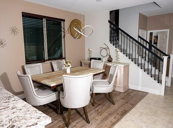 3rd image of 4251 Orpheus Cir