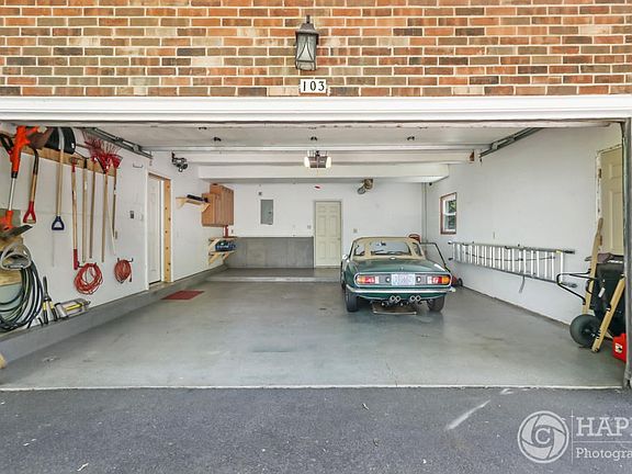 103 Hawthorne Dr Twin Lakes, WI4