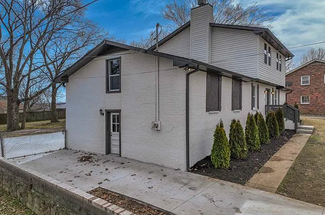248 Bell Rd — Photo 43