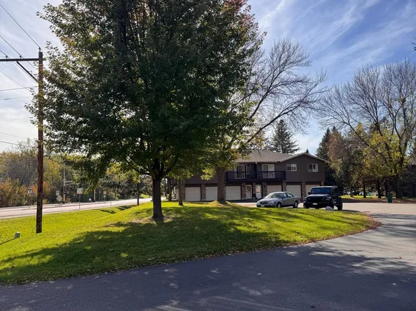 2239 Pinehurst St, Stillwater, MN 55082