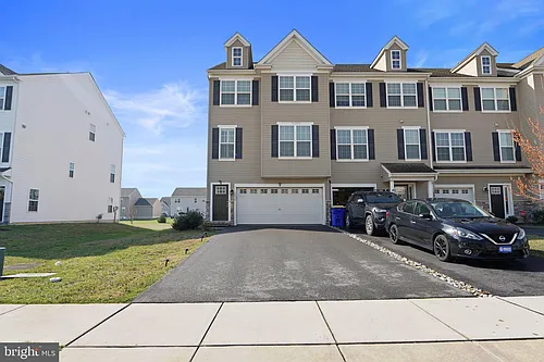 1310 Carrick Ct Photo 1