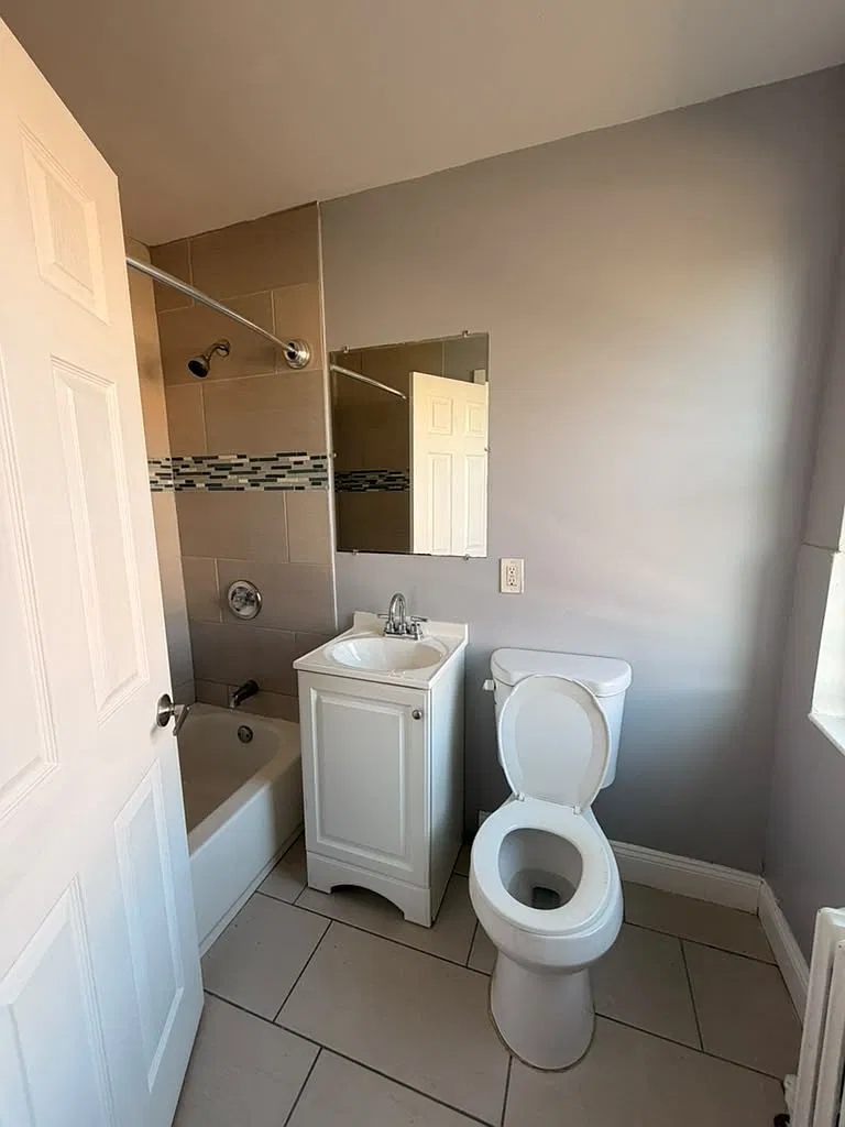 Studio, $1,295 — Photo 3