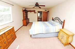 2nd image of 2187 Megrue Dr