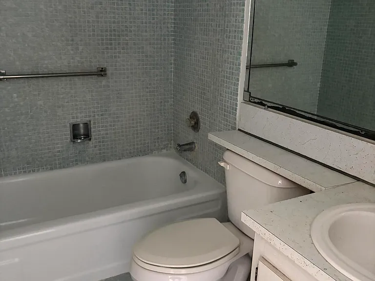 374 Camden Dr #P — Photo 7