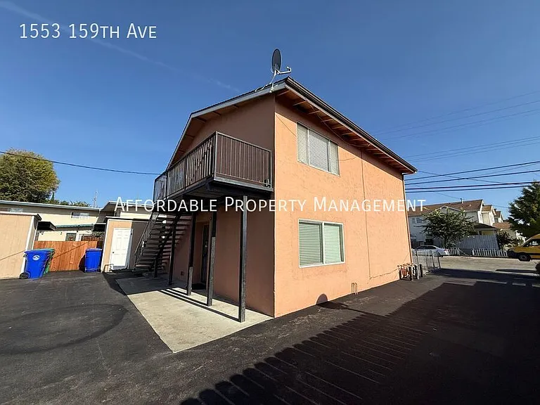 1553 159th Ave — Photo 17