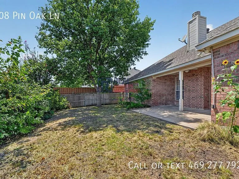308 Pin Oak Ln — Photo 28