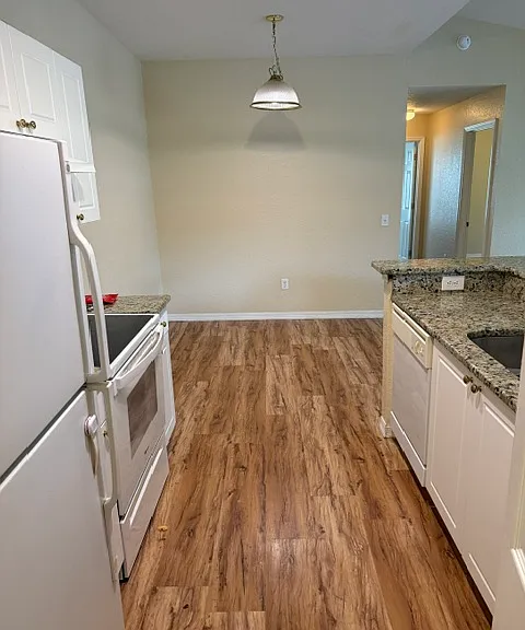 823 Grand Regency Point #202 — Photo 69