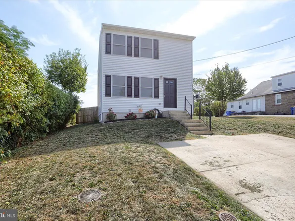 6830 Clearfield St, Harrisburg, PA 17111