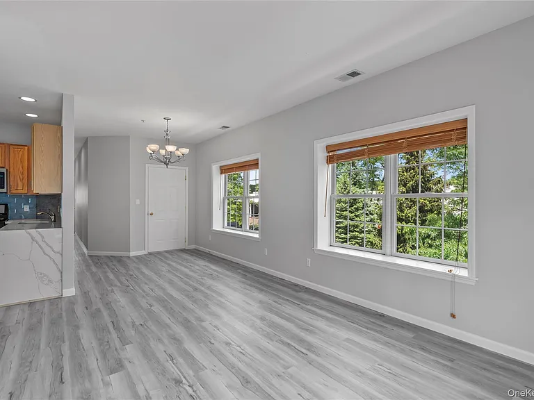 1410 Half Moon Bay Dr — Photo 14