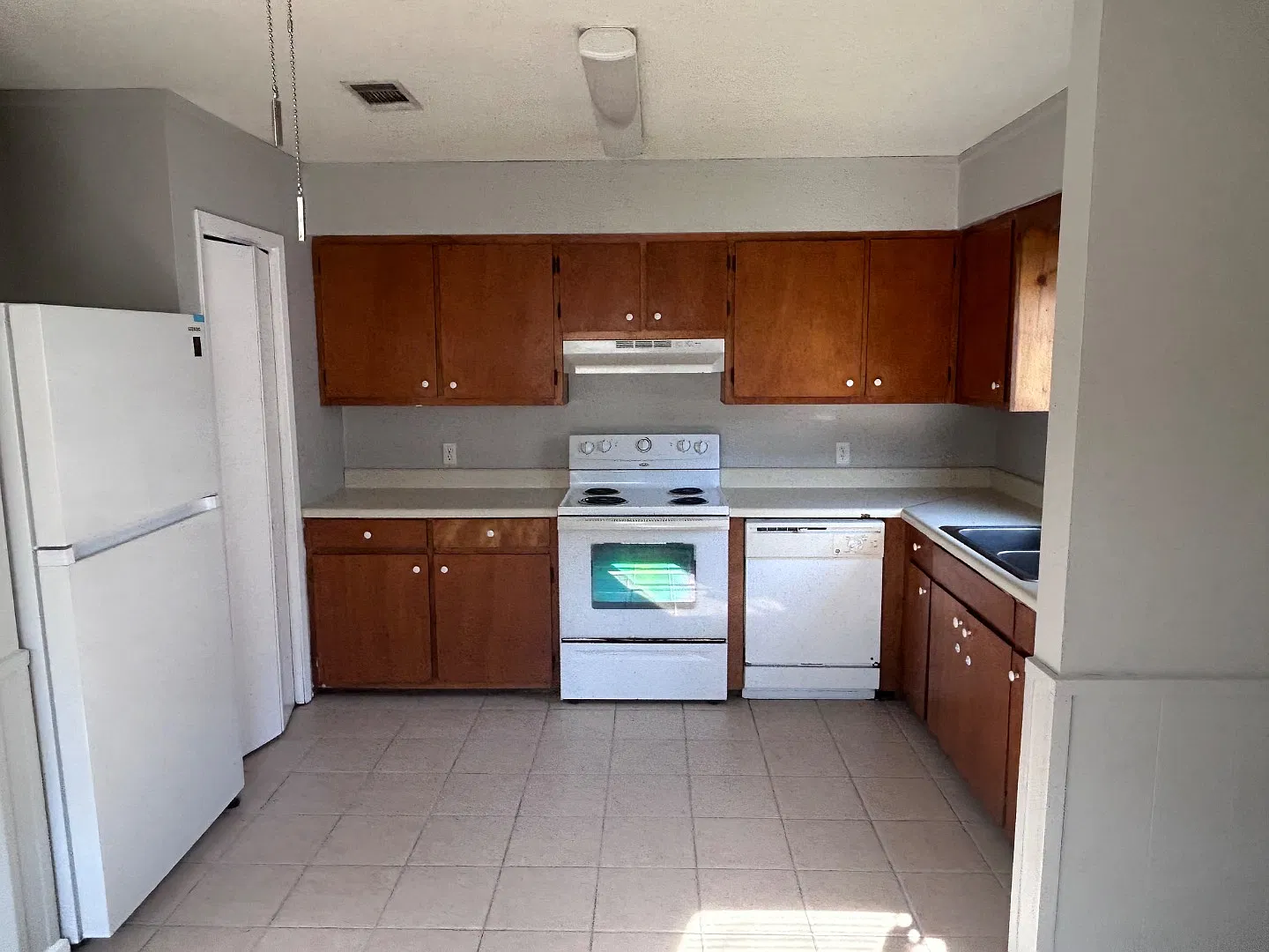 50037 Kevin Dr - 50023, #B — Photo 2