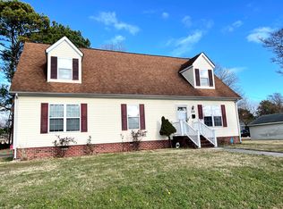 219 Downes St, Hampton, VA 23663