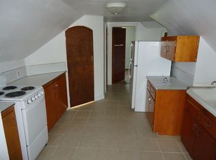 806 12th St N #3, Virginia, MN 55792