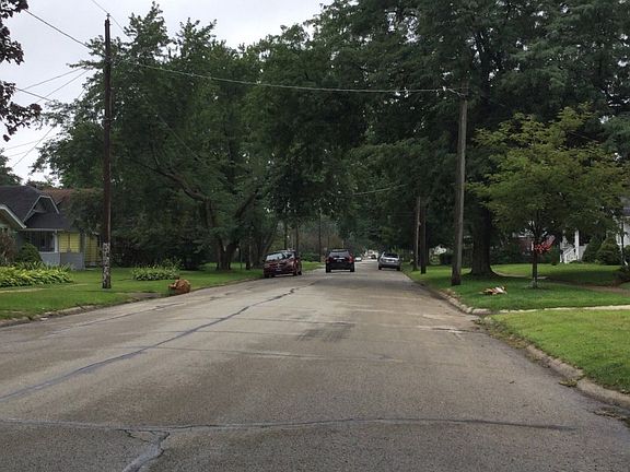5th image of 1934 N Church St