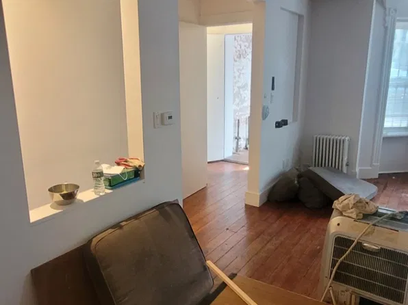 431 55th Street image 1 of 15