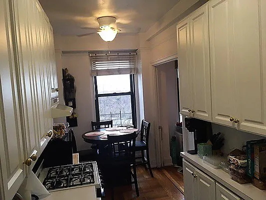 Rented by Park West Realty Company | media 11