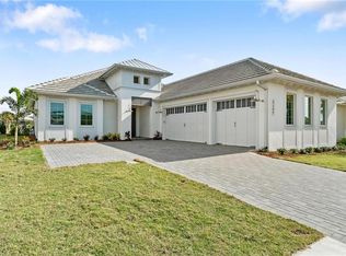 6164 Rodney Bay Ln, Naples, FL 34113