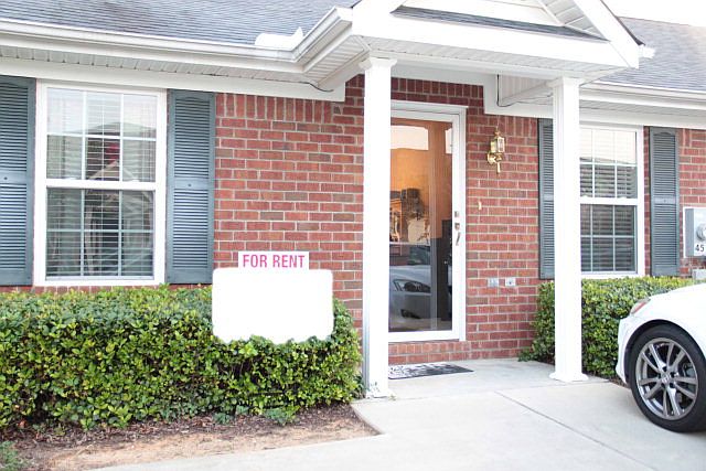 1st image of 451 Flowing Creek Dr