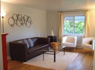 9032 13th Ave SW, Seattle, WA 98106