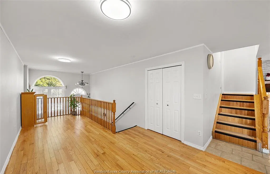4 bed, $2,195 — Photo 2