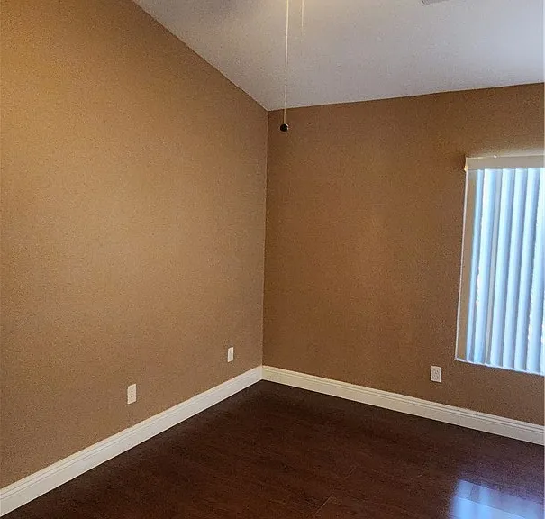 1395 Falling Snow Ave — Photo 10