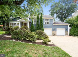 6617 Ivy Hill Dr, Mc Lean, VA 22101