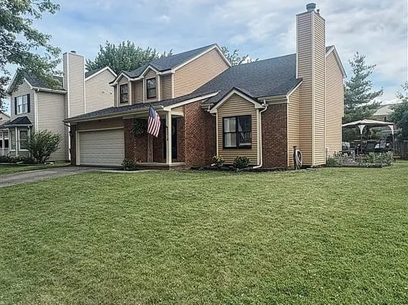 2214 Willowtree Ln, Maumee, OH 43537