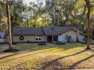 915 River Rapids Ave, Brandon, FL 33511