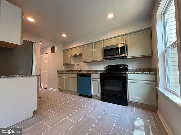 13214 Wonderland Way #383 — Photo 5