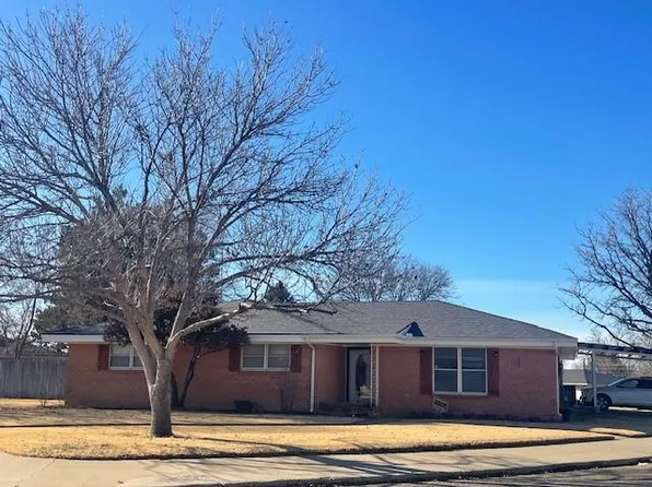 1702 Oak Ave, Dalhart, TX 79022