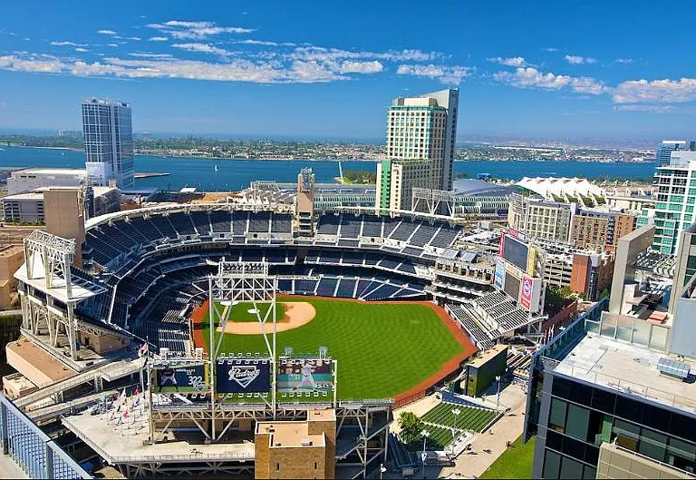 Close to Petco Park and Convention Center