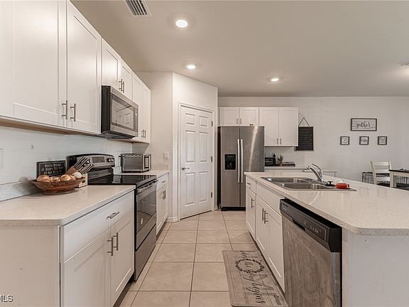 3rd image of 303 NE 6th St