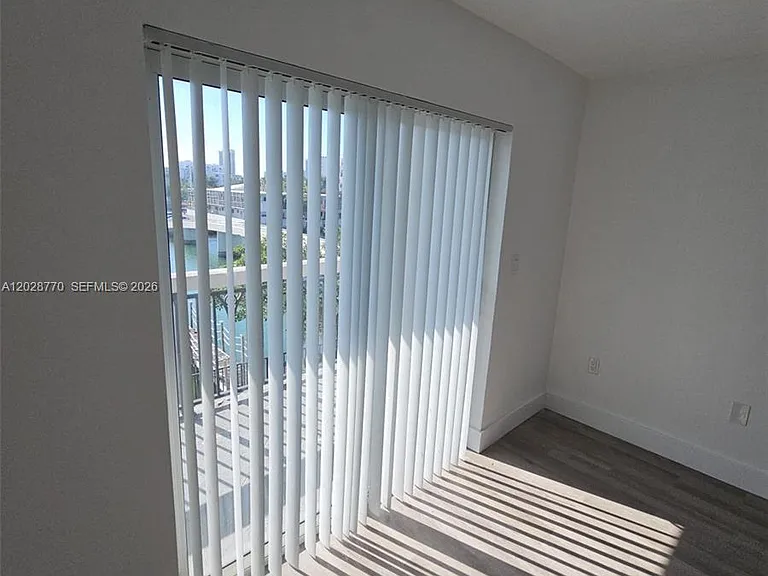8101 Crespi Blvd #304 — Photo 7