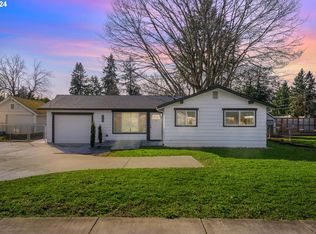 9745 SE Bell Ave, Milwaukie, OR 97222