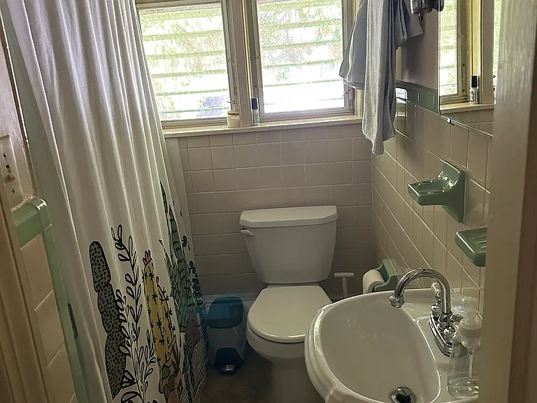 Full bath