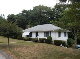 26 Stoneleigh Rd, Worcester, MA 01606