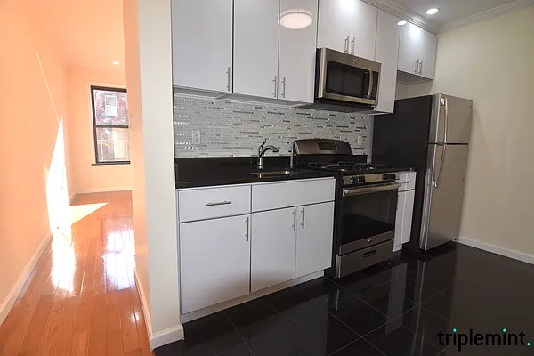 Rented by Triplemint | media 12