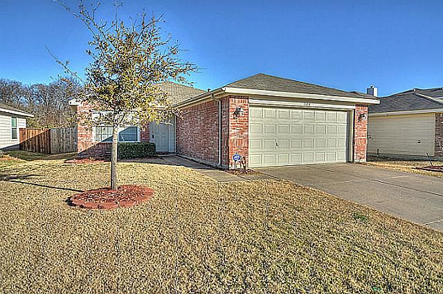 1st image of 1409 Oak Hollow Ln