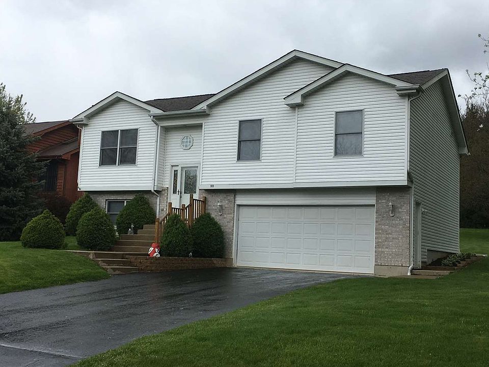 1st image of 303 Candlewick Dr SE