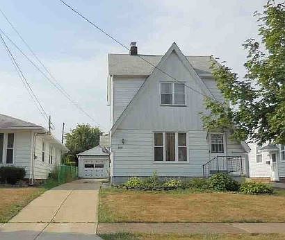 1st image of 6033 Northcliff Ave