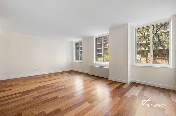 Rented by The Agency | media 41