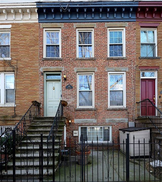 1st image of 295 5th St