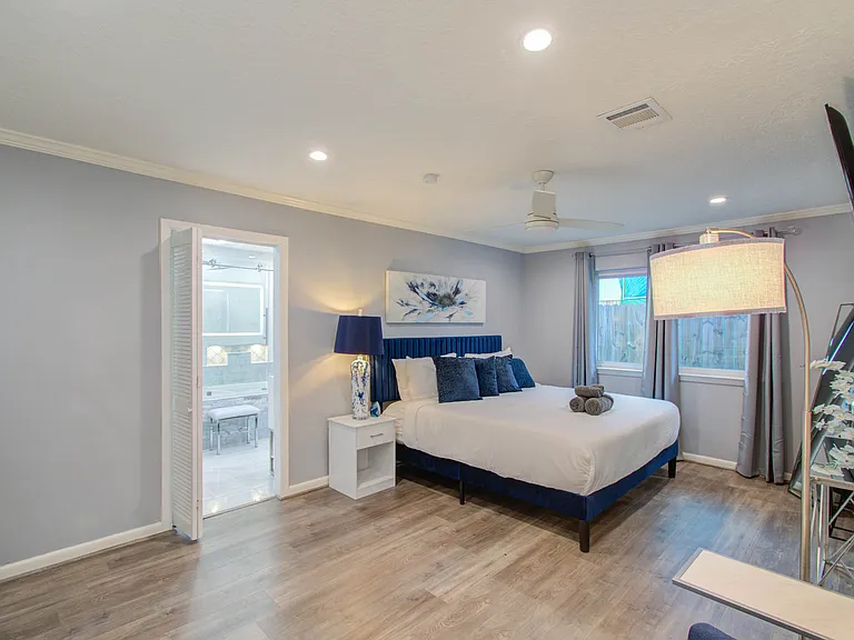 10606 Kirkwren Dr — Photo 18