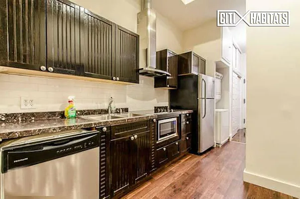 Rented by Citi Habitats | media 21