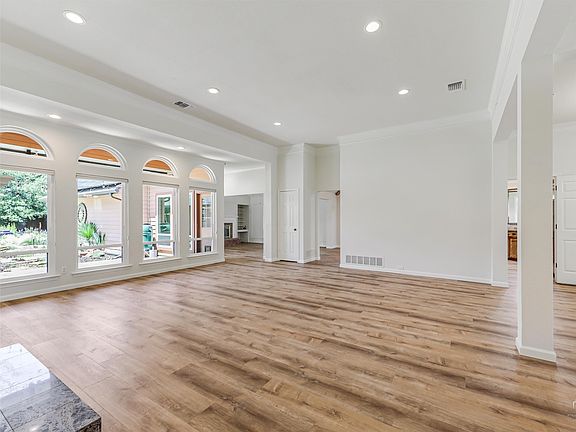 4th image of 3533 Chaney Ln