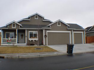 7690 Creek Canyon Dr, Reno, NV 89506