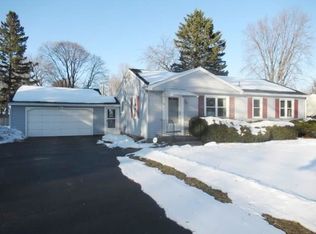 12 Lonran Dr, Rochester, NY 14624